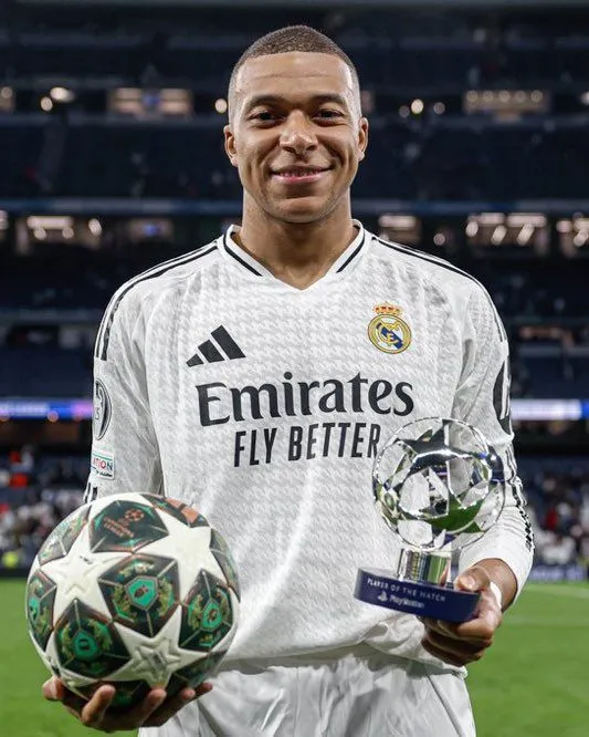 Mbappe zawodnikiem tygodnia w Lidze Mistrzów!