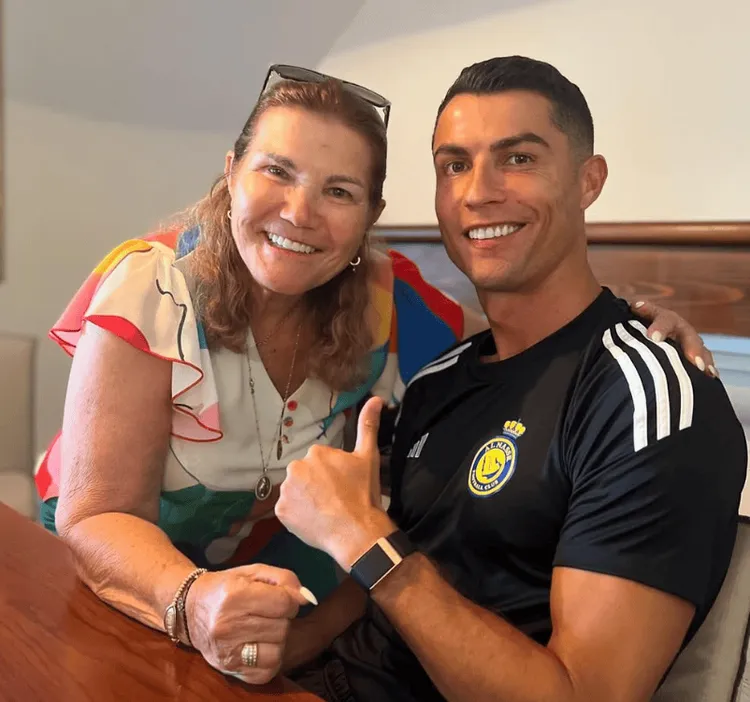 Ronaldo z życzeniami dla swojej mamy!